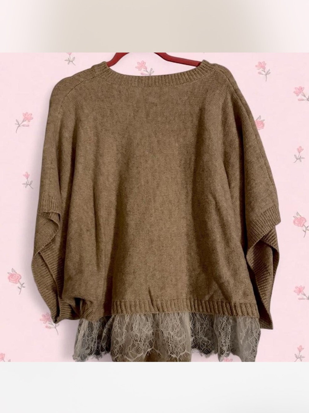 Women's Taupe Lace-Hem Scoop Neck Sweater